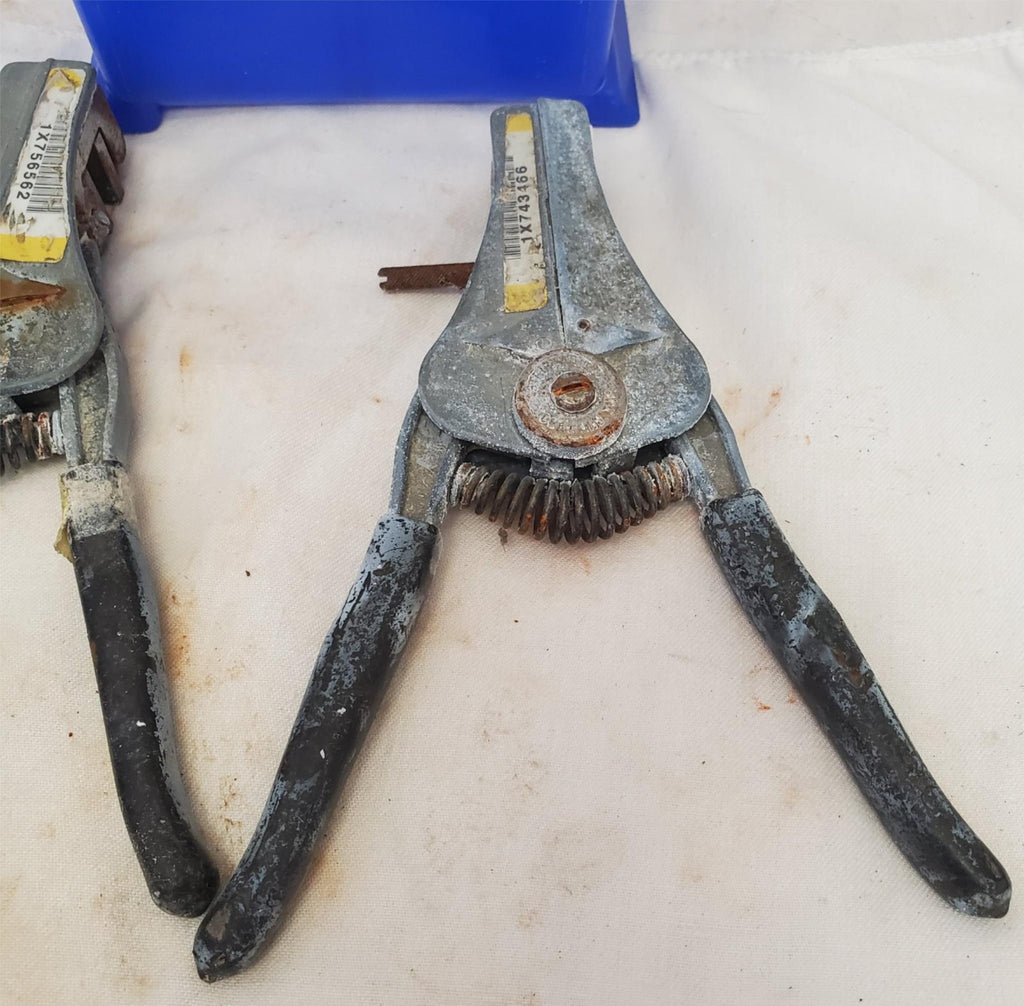 Lot of 3 Electrical Wire Stripper Spring-Loaded Tool LOT-210