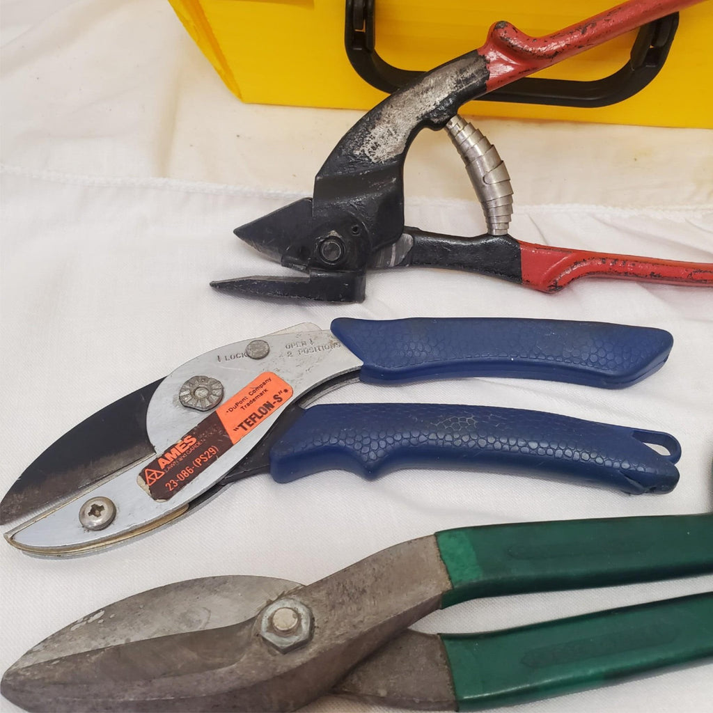 Lot of 5 Metal Snips Shears Pruners Tin Cutting Tools LOT-855