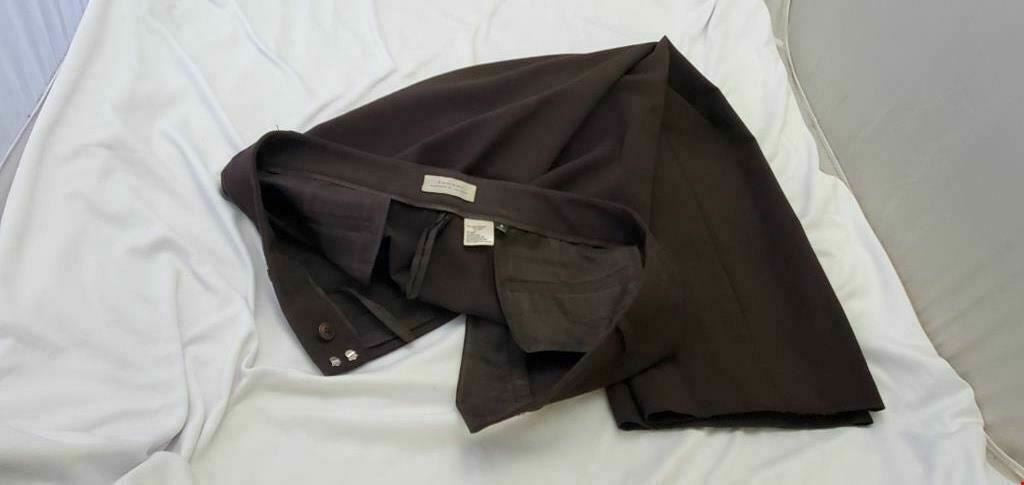 Tahari Arthur S Levine Women's Black Straight Crepe Dress Pant Size 8