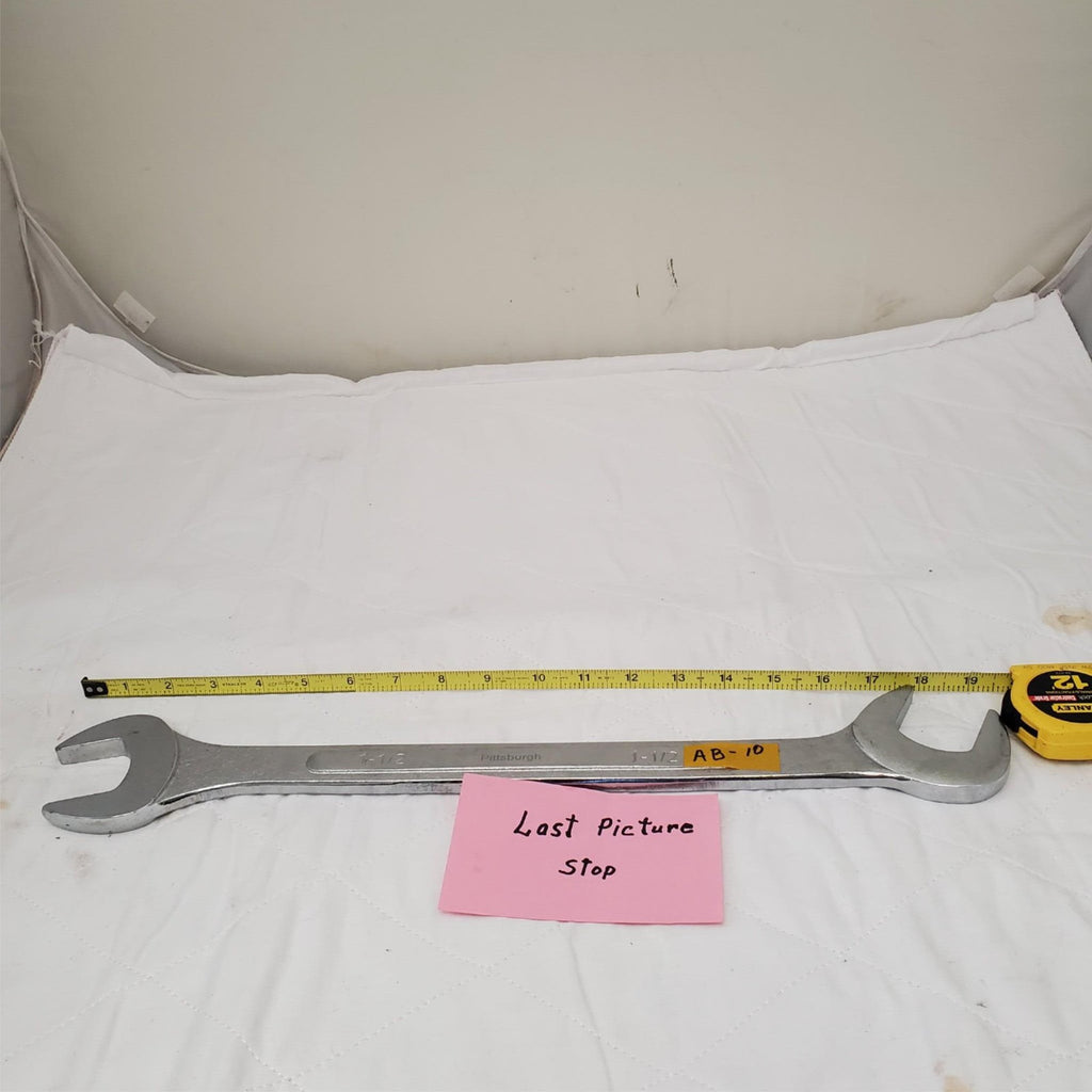 Pittsburgh 1-1/2" 19.5Inch Long Angled Head Open End Wrench AB-10