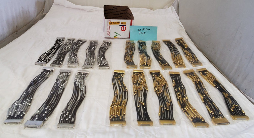 Lot of 19 Stripped Beaded Bracelet LOT-7