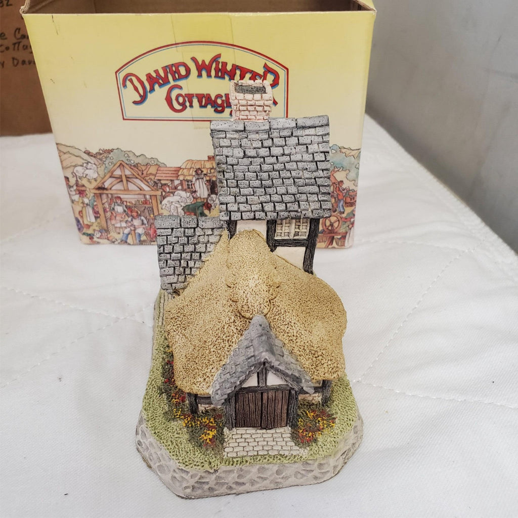 Lot of 3 David Winter Sussex Cottage Figurine w/Box