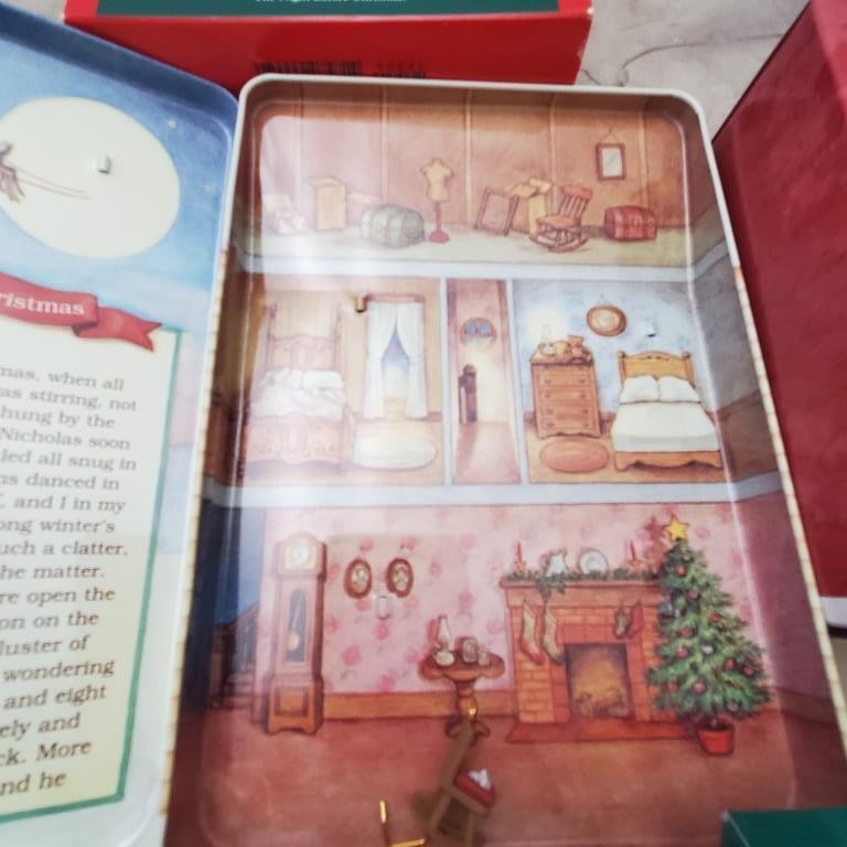 Hallmark Keepsake Collector Series Toymaker Santa & More Christmas Ornament