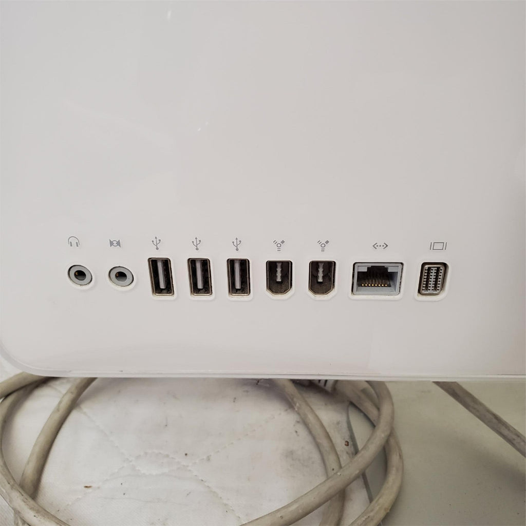 Apple iMac 17 in All In One Computer White Good Condition