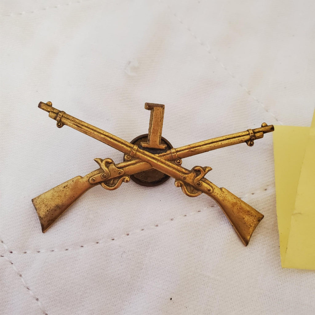 Lot of 5 Union Kepi Cap Badge, Vintage Crossing Rifles Guns and Crossing Cannons