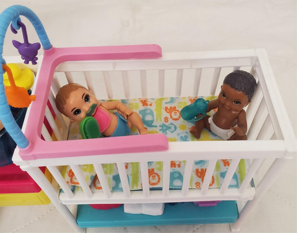 Mattel Nap 'n' Nurture Nursery Barbie Skipper Babysitters Playset