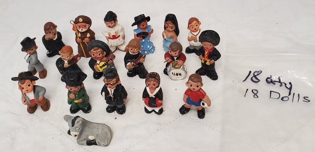 Lot of 18 Vintage Terra Cotta Spanish Mud People Figurines