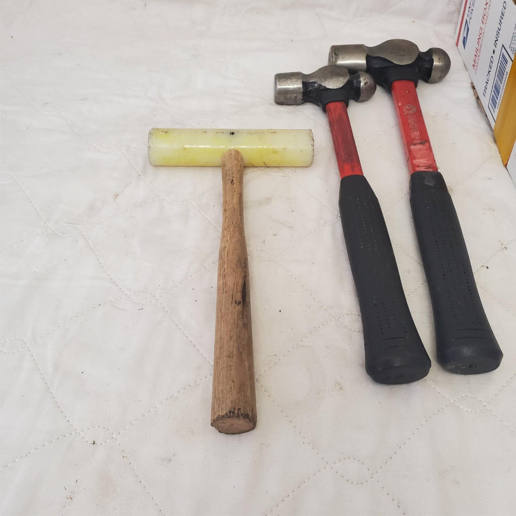 Lot of Assortment of Various Hammers LOT 607