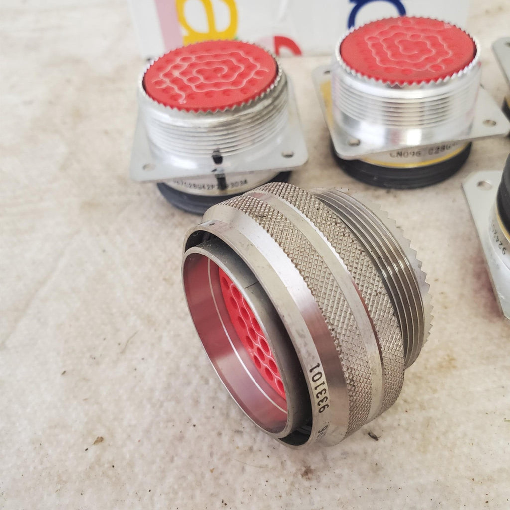 Lot of Assorted Circular Connector Receptacle 32 Position Male Pin Crimp LOT 326