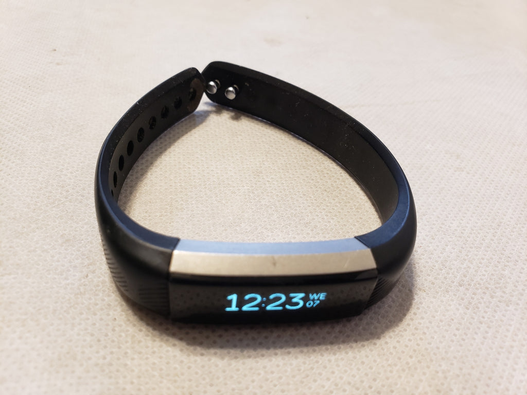 Fitbit Alta Fitness Wristband Activity Sleep Tracker - Multiple Colors and Sizes