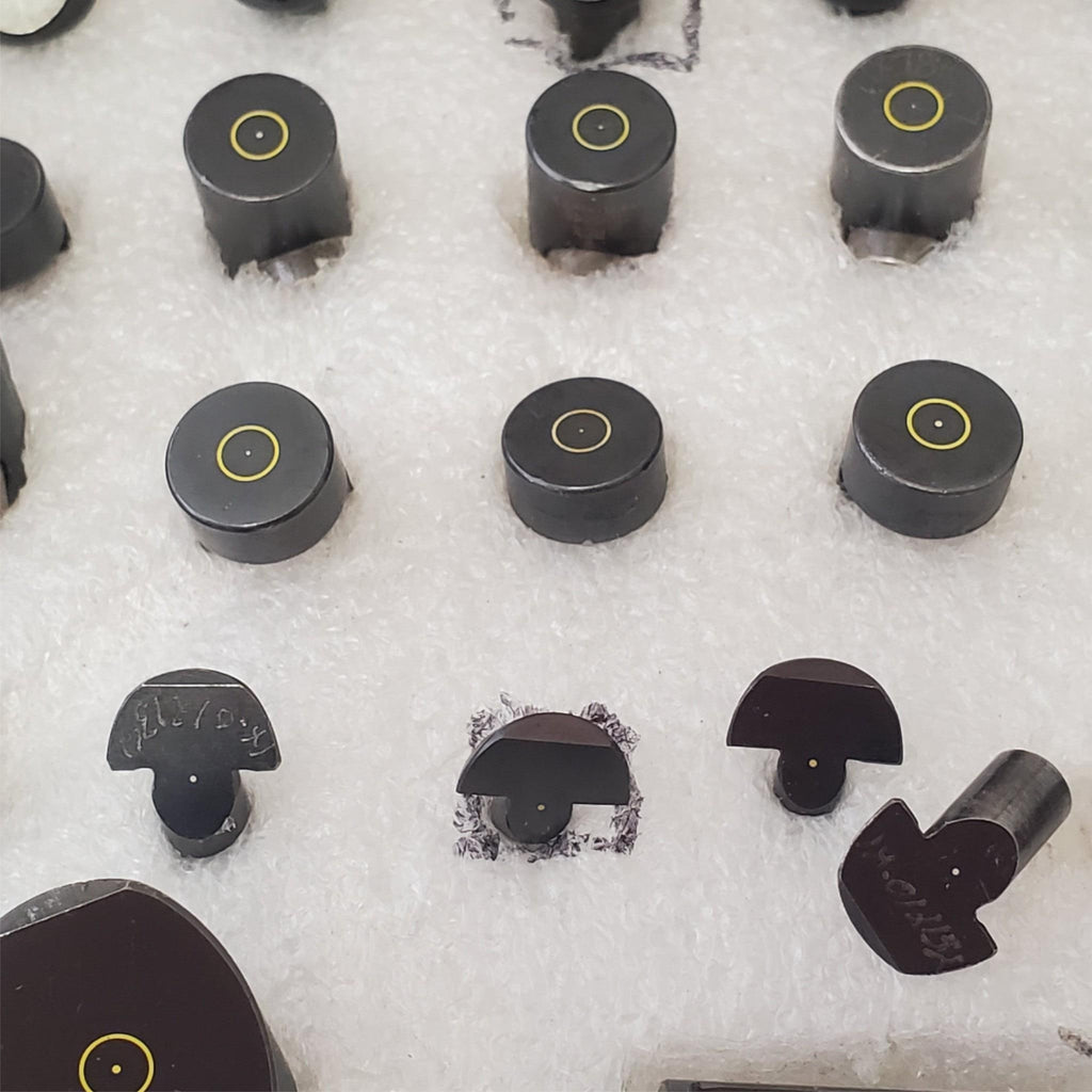 BCX P-3624 Laser Cat Targets and Vector Bars Lot Kit
