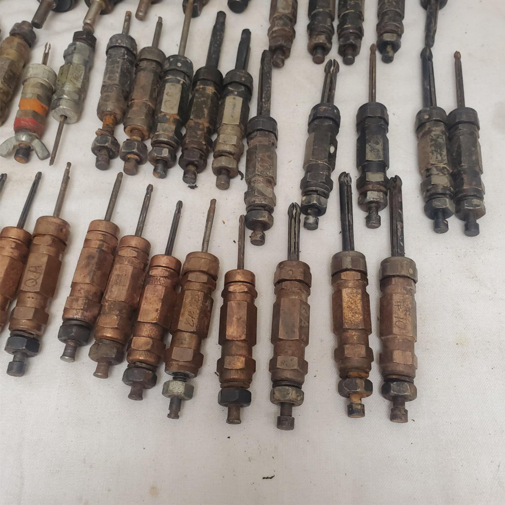 Lot of Assorted Fasteners Wedgelock Wing Nut LOT-202