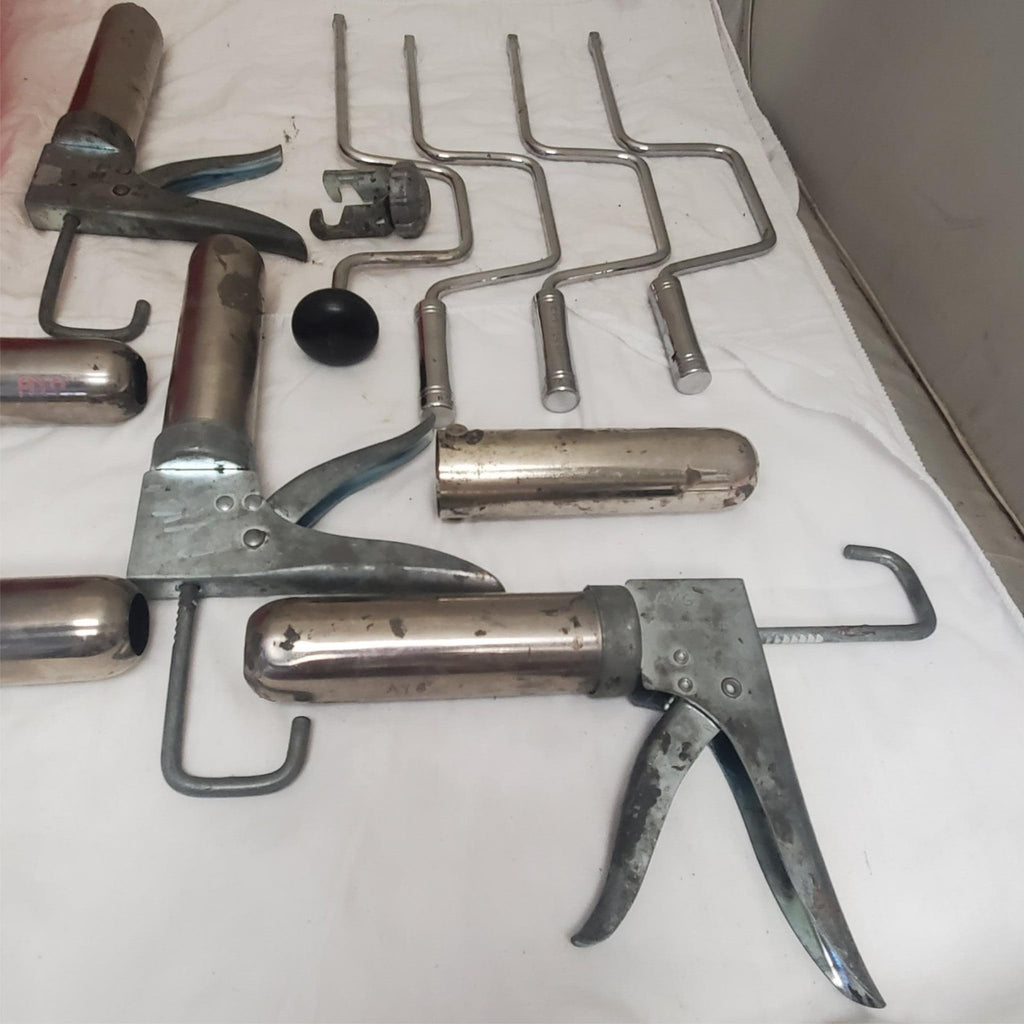 Lot of Semco Model 850 Manual Dispensing Gun Tool LOT-407