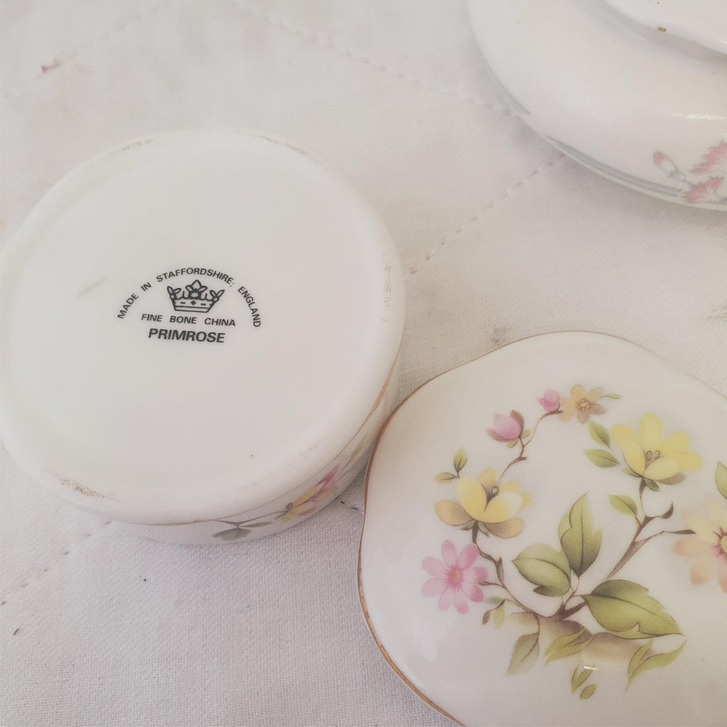 Buckingham Palace 1994, Royal Doulton Carnation Porcelain Trinket Pot