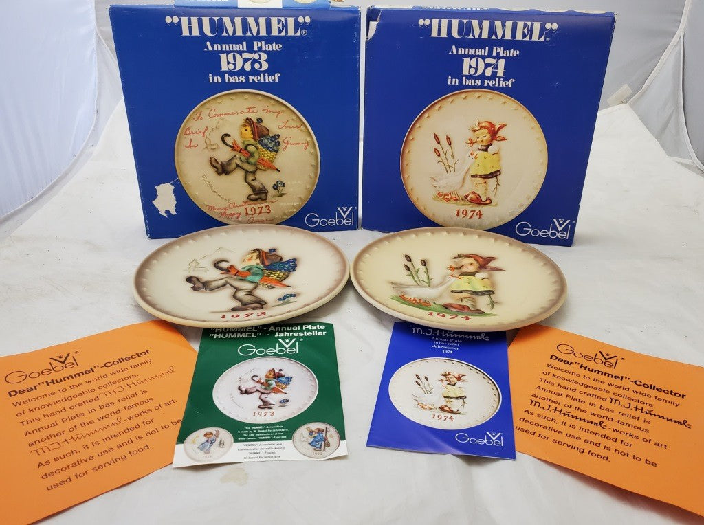 Two Original M.J. Hummel Annual Plate 1974 In Bas Relief Western Germany