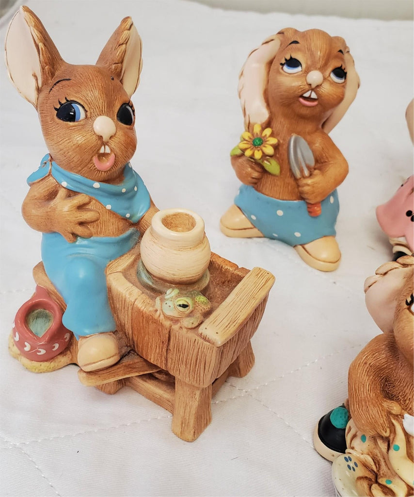 Lot of 12 Pendelfin Hand Painted and Made in England Figurines