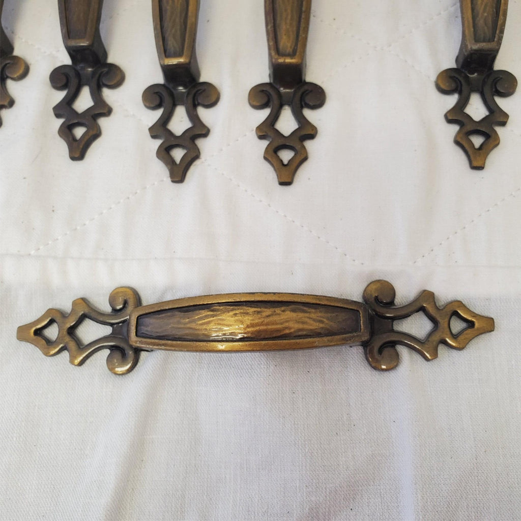 Lot of 23 Vintage Bronze Amerock Carriage Cabinet Drawer Pulls Handle #7