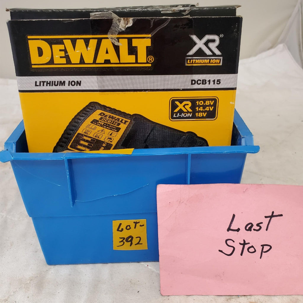 Lot of DEWALT DCB115 12-Volt to 20-Volt Lithium-Ion Battery Charger LOT 392