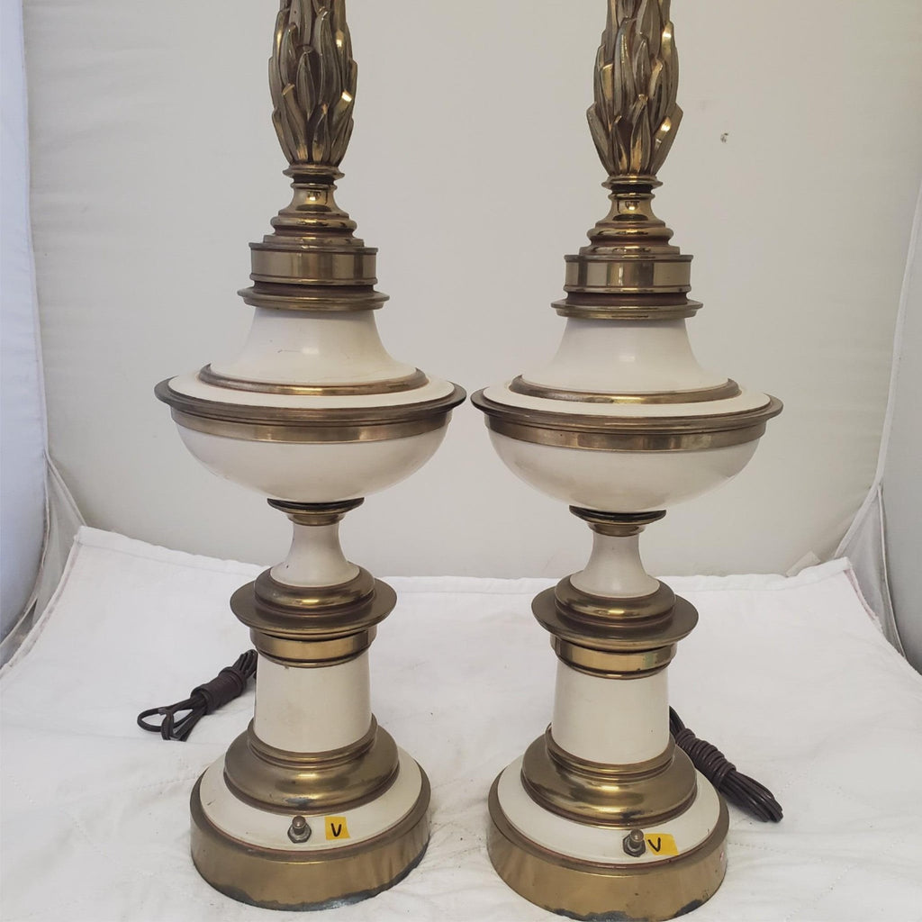 Vintage Stiffel Solid Brass Flame Urn Trophy Ivory Enamel Lamp V