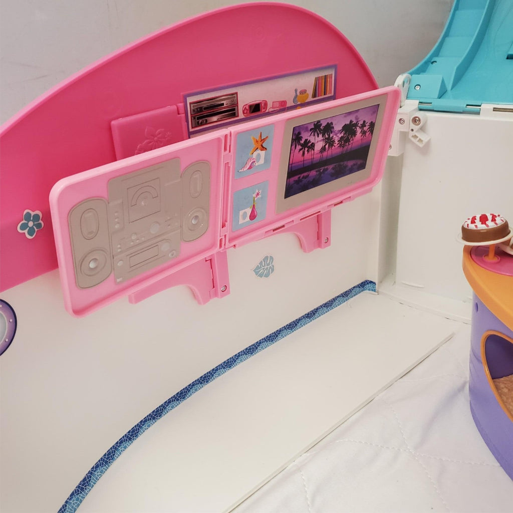 Mattel S.S. BARBIE Party Cruise Ship 2010 With Accessories Playset