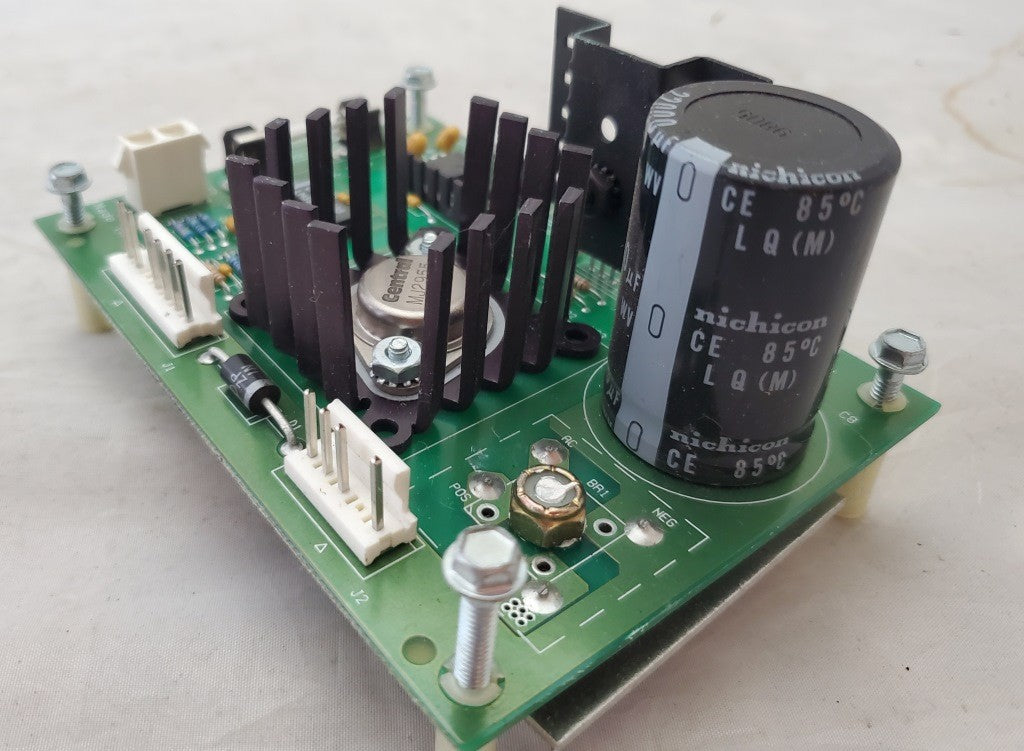 Life Fitness Front Drive Elliptical Crosstrainer Lower Board A080-92167-A000