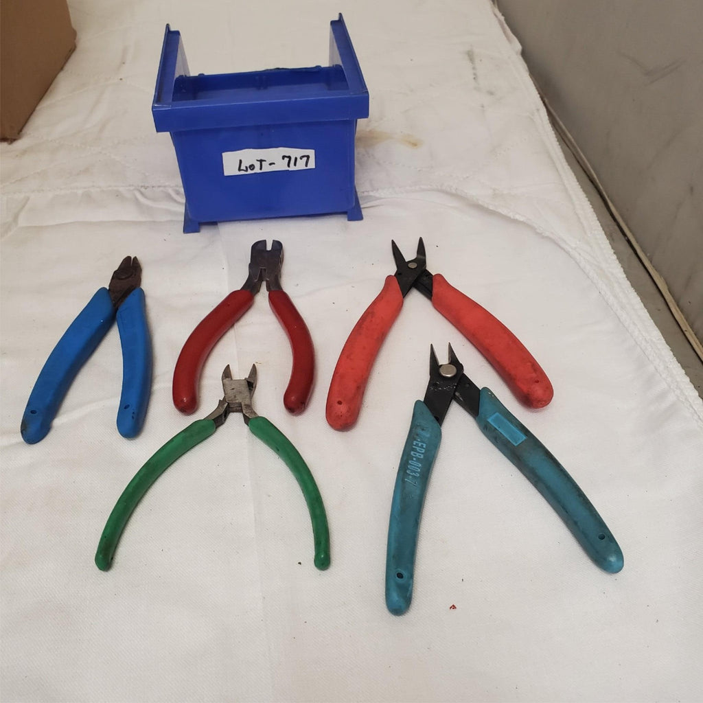 Lot of 5 Angled Wire Cutting Pliers LOT-717