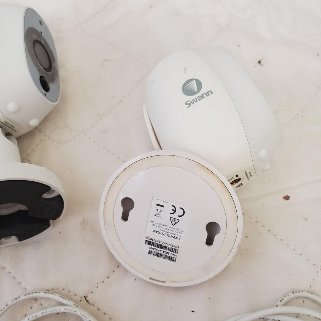 Lot of Swann SWWHD-INTCAM 1080p Wireless Smart Security Cameras