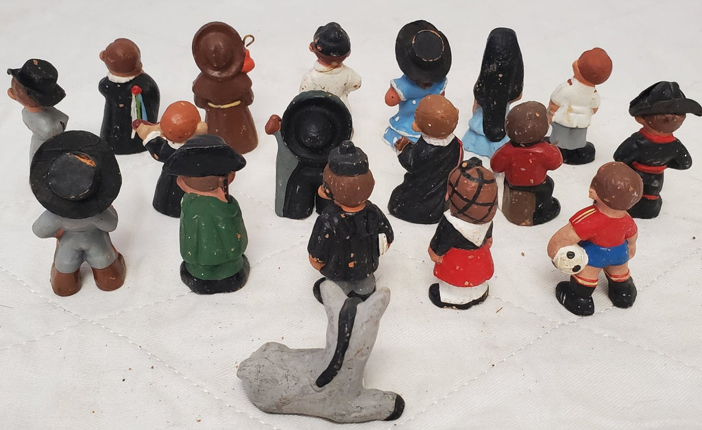 Lot of 18 Vintage Terra Cotta Spanish Mud People Figurines