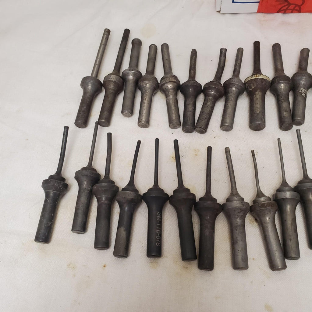 Lot of Rivet Gun Snaps Bit Knock Out Punch Set LOT-109