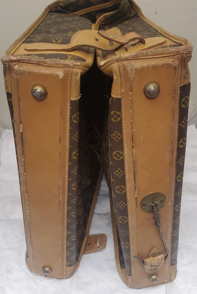 Louis Vuitton Luxury Travel Hanging Suitcase