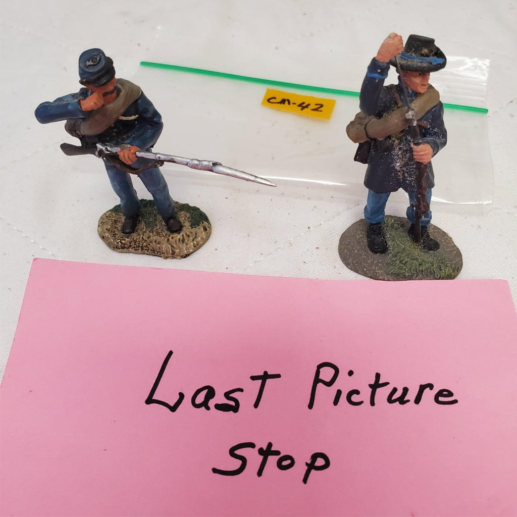 Lot of 2 Hand Painted Metal Toy Soldier CM-42