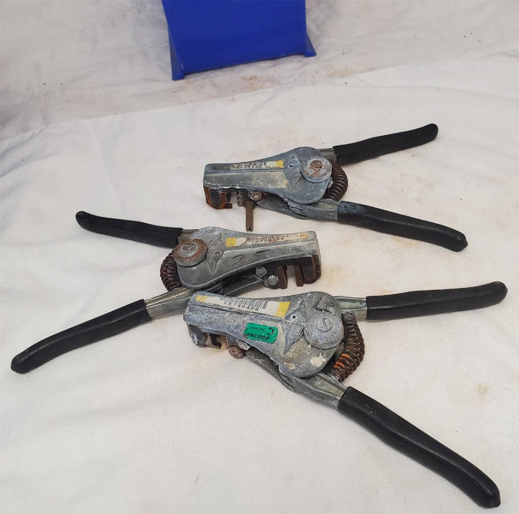 Lot of 3 Electrical Wire Stripper Spring-Loaded Tool LOT-138