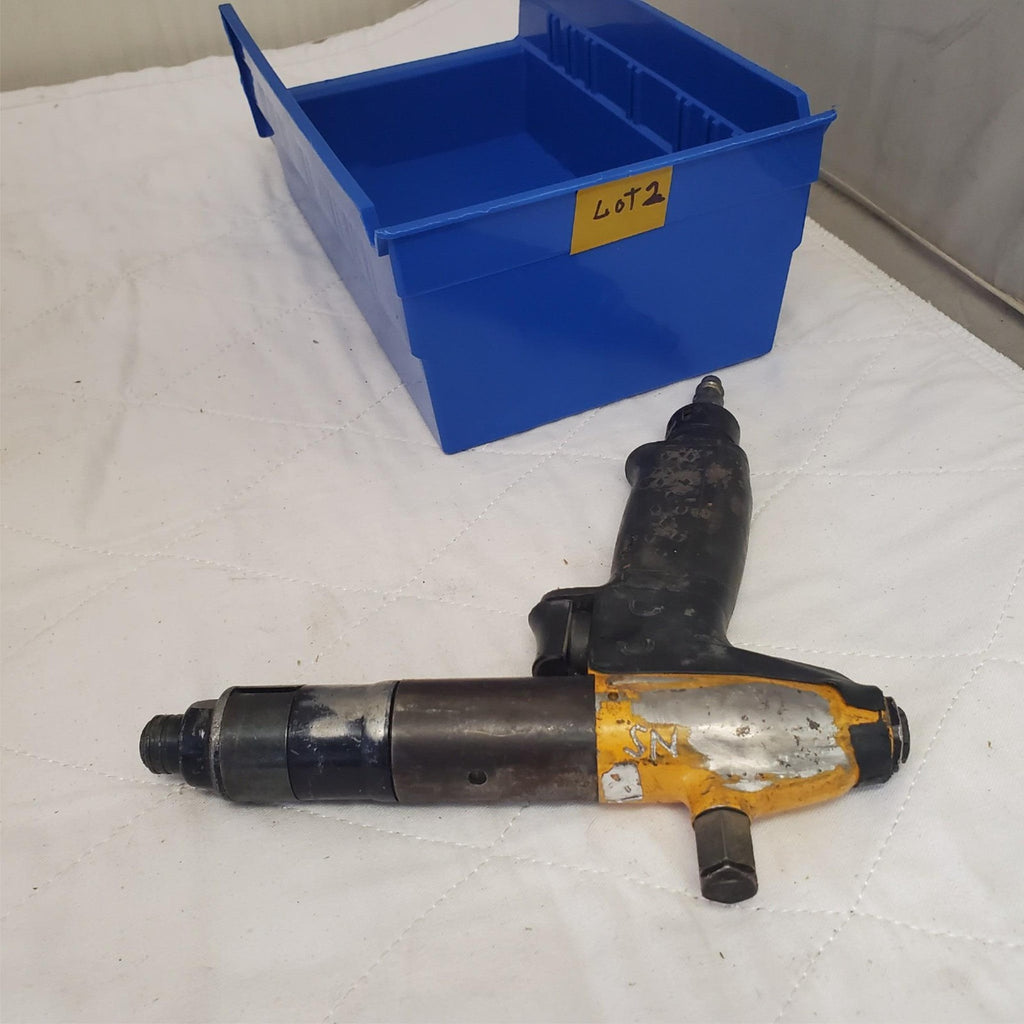 Atlas Copco Pistol Grip Pneumatic Screwdriver LOT-2