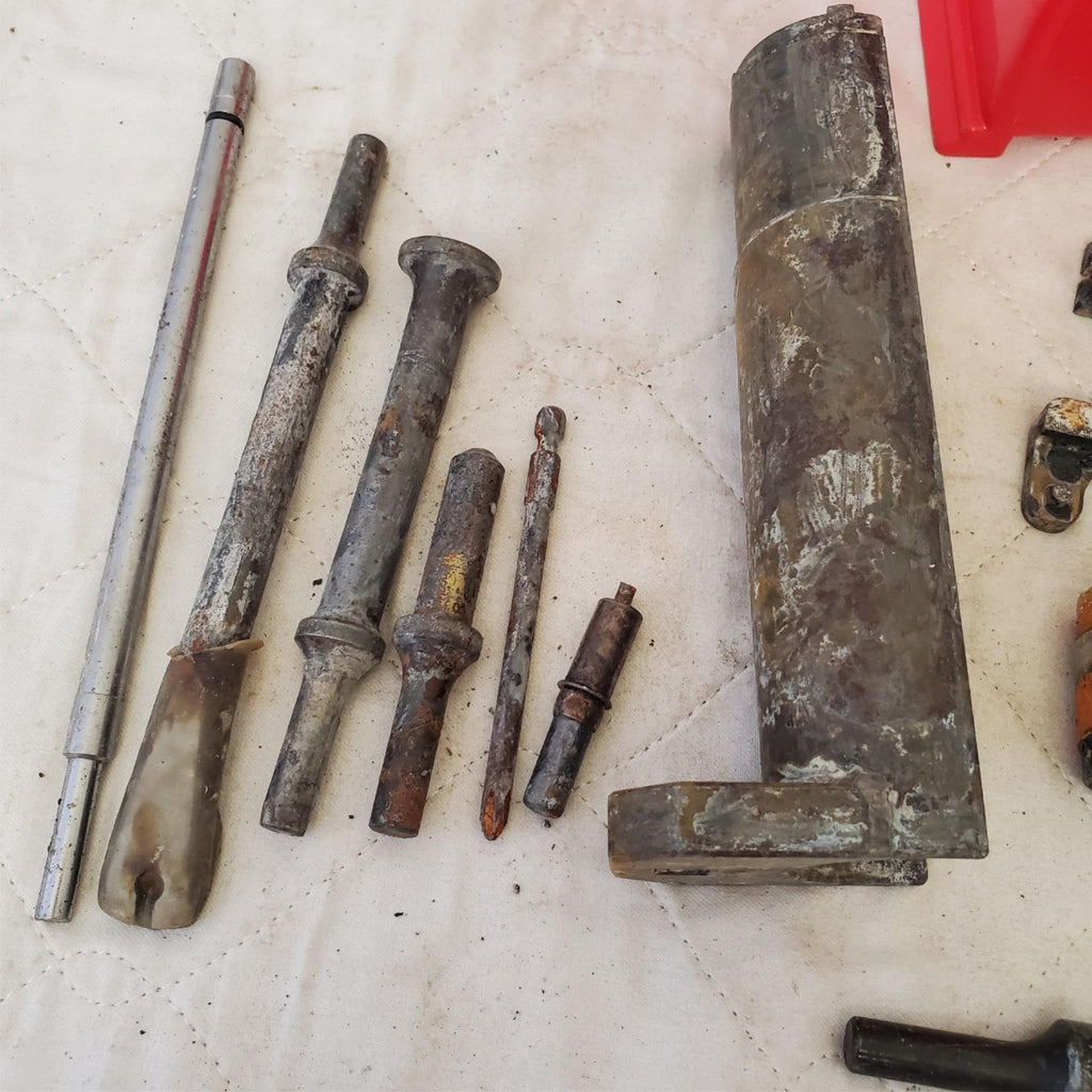 Lot of Vintage Machinist Carpenter Metal Protractor Level LOT-538