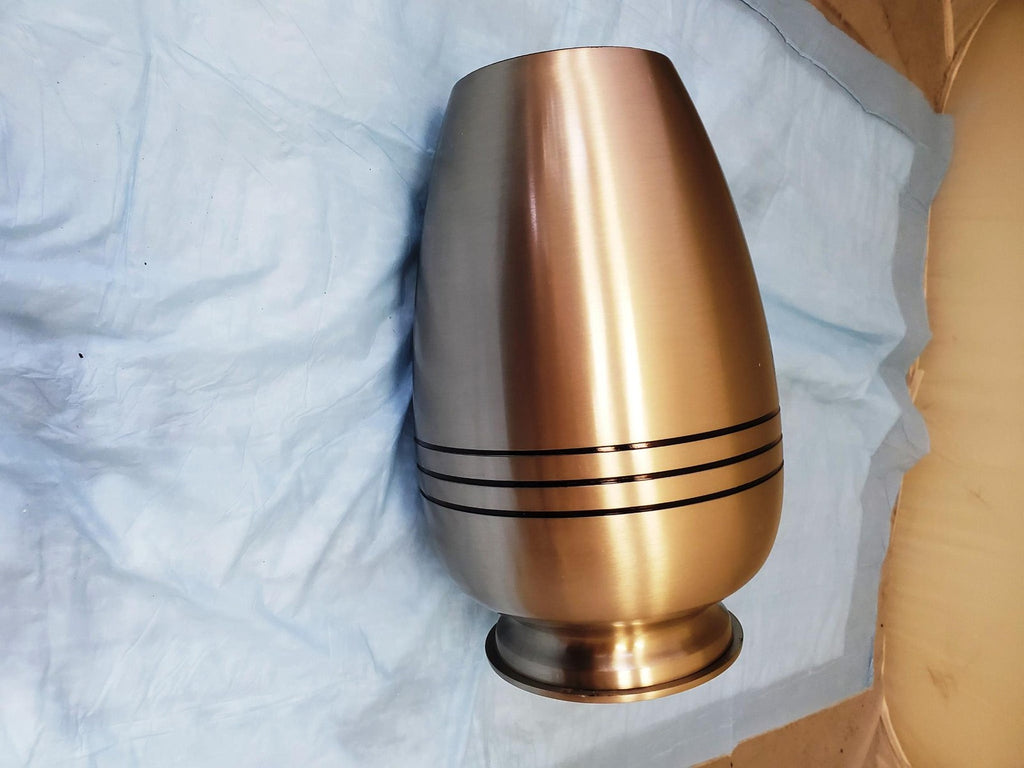 Modern Beautiful Design Handcrafted Urn for Human Ashes BA-693