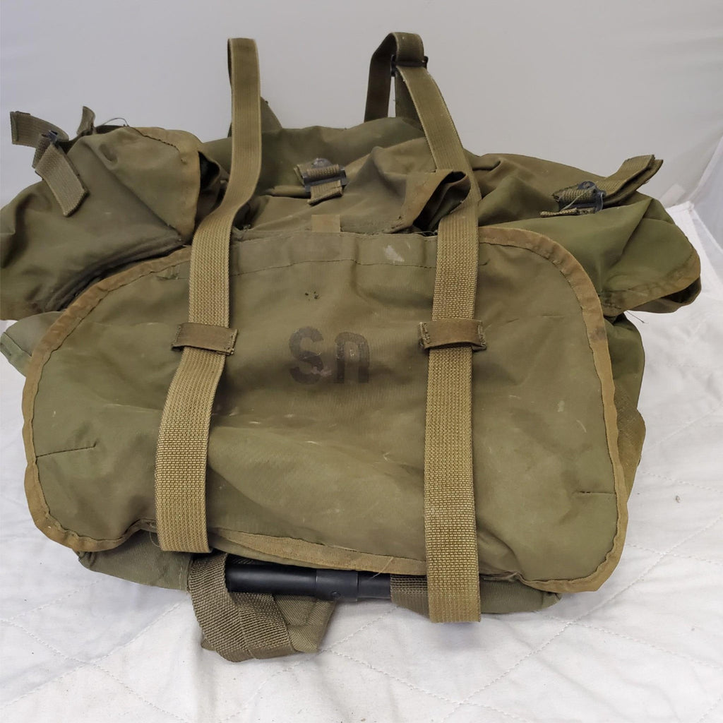 US Military Field Back Pack, Fleece Lined Canteen Canvas Pouch & Shooting Gloves