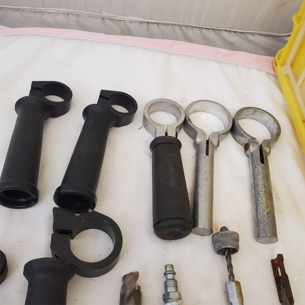Lot of Assorted Air Drill / Fluid Handles & other Tools LOT AC7
