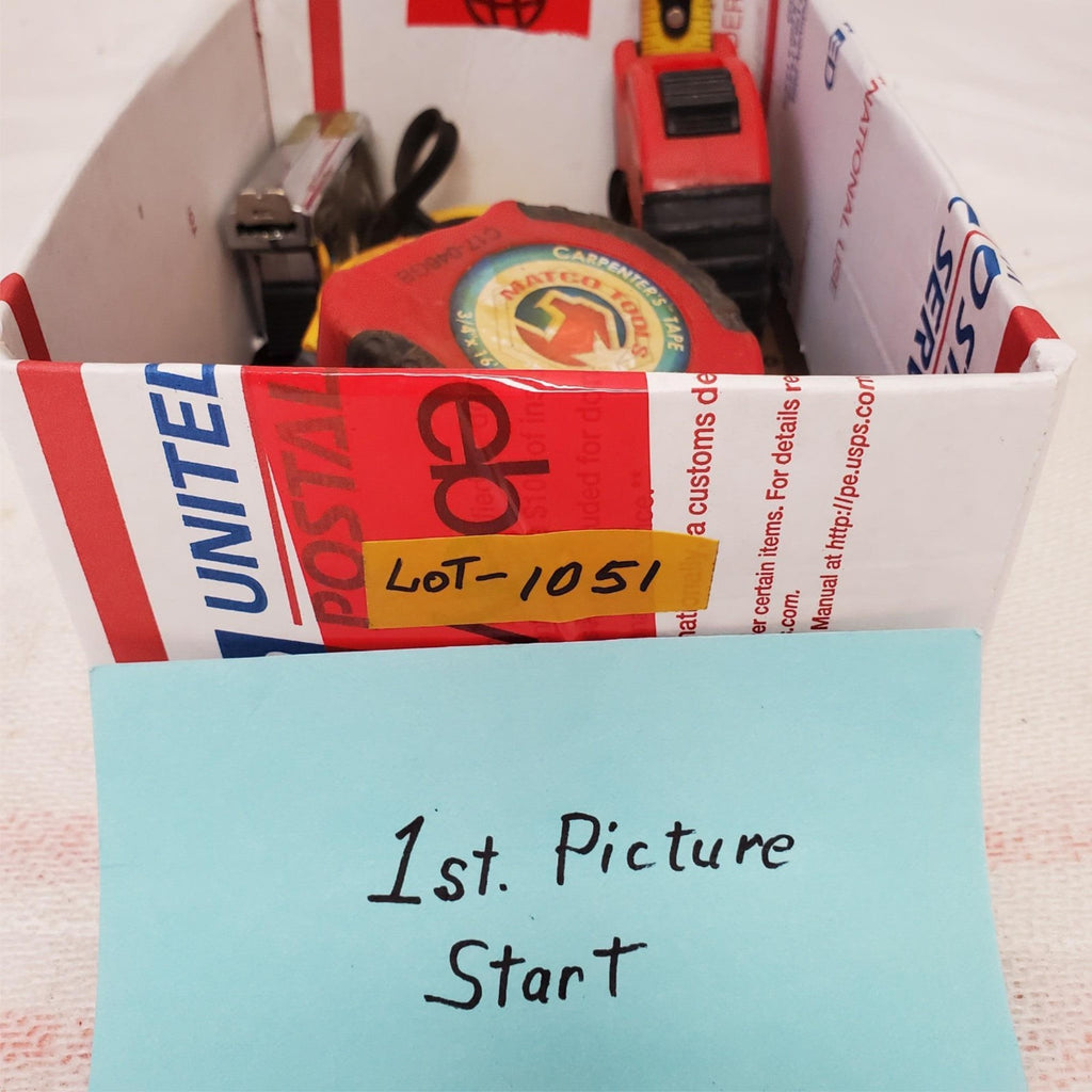 Lot of 7 Measuring Tapes Mixed Brands & Sizes Stanley Extech Mechanic LOT-1051