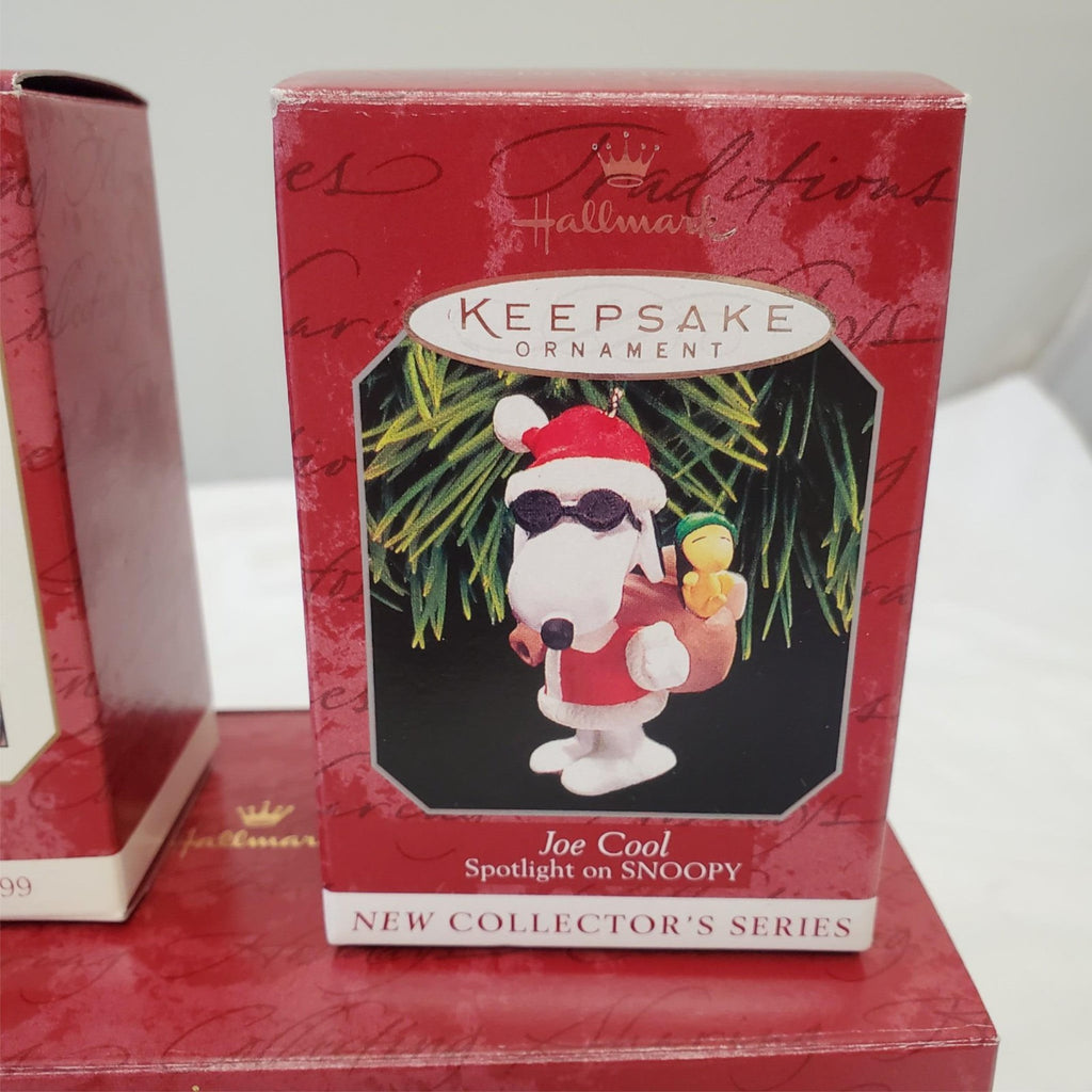 Lot of Hallmark Keepsake Spotlight on Snoopy & Woodstock On Doghouse Ornaments