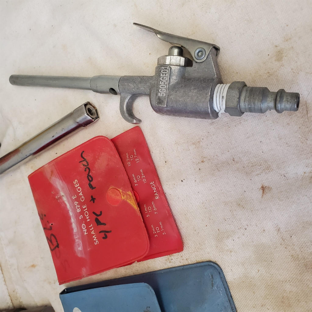 Lot of Assorted Air Drill / Fluid Handles & other Tools LOT AC7