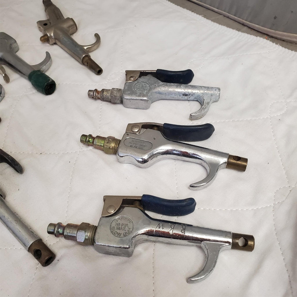 Lot of 22 Coilhose & Various Pneumatics Air Blow Gun Lot 684