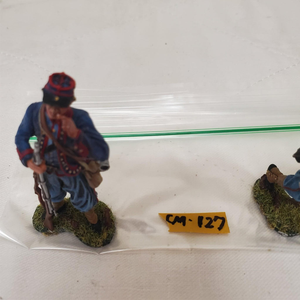 The Collectors Showcase CS01029 Re-Loading & Advancing 72nd Pennsylvania CM-127