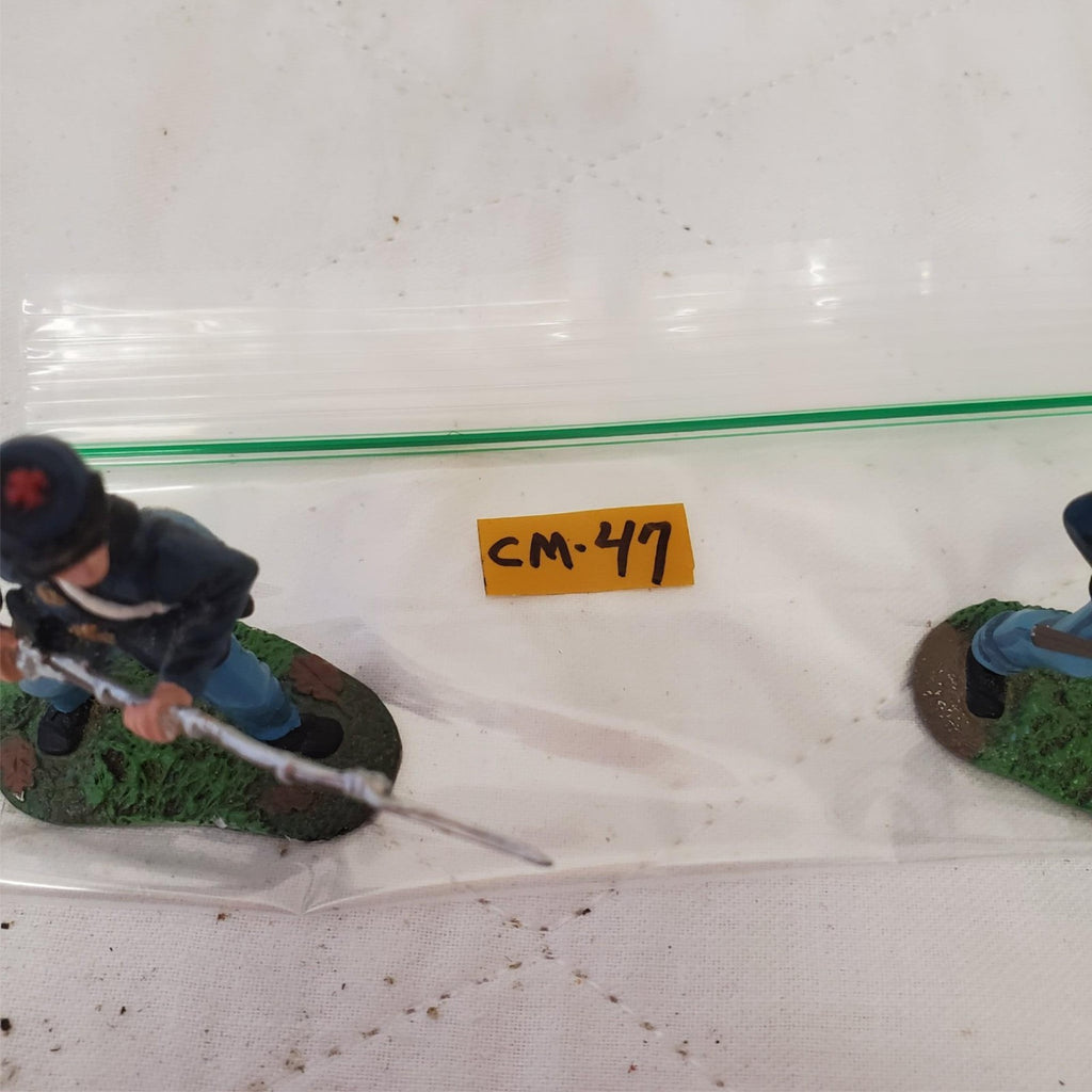 Conte ACW Union Infantry Soldiers Loading Rifle Mounted CM-47