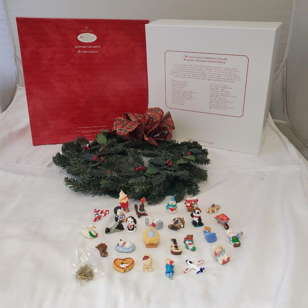 Hallmark Keepsake Ornaments 15th Anniv Celebration Wreath w/ 26 Mini Ornaments