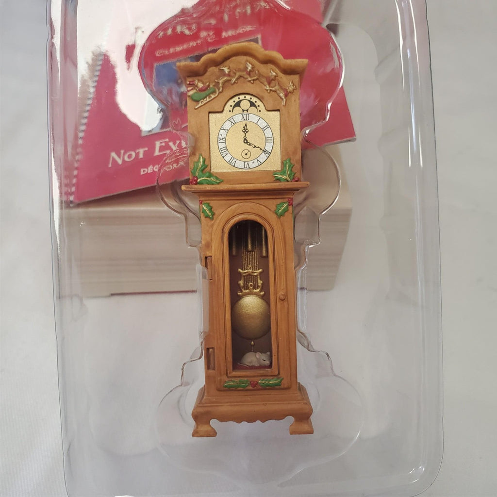 Set of 4 Hallmark Keepsake Ornament 2001 “Twas The Night Before Christmas” 