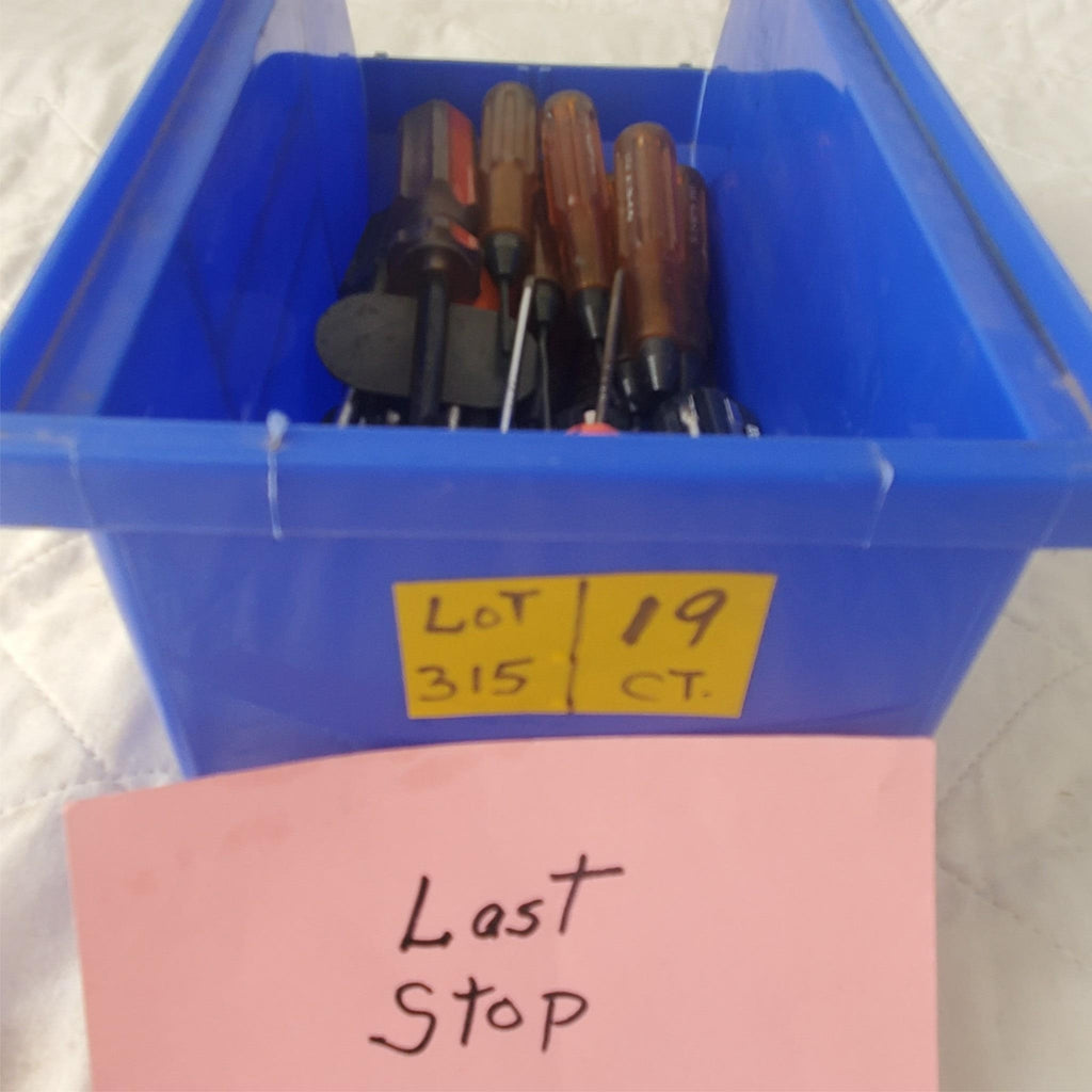 Lot of 19 Various Screwdrivers / Hose Removal & Other Tool LOT 315