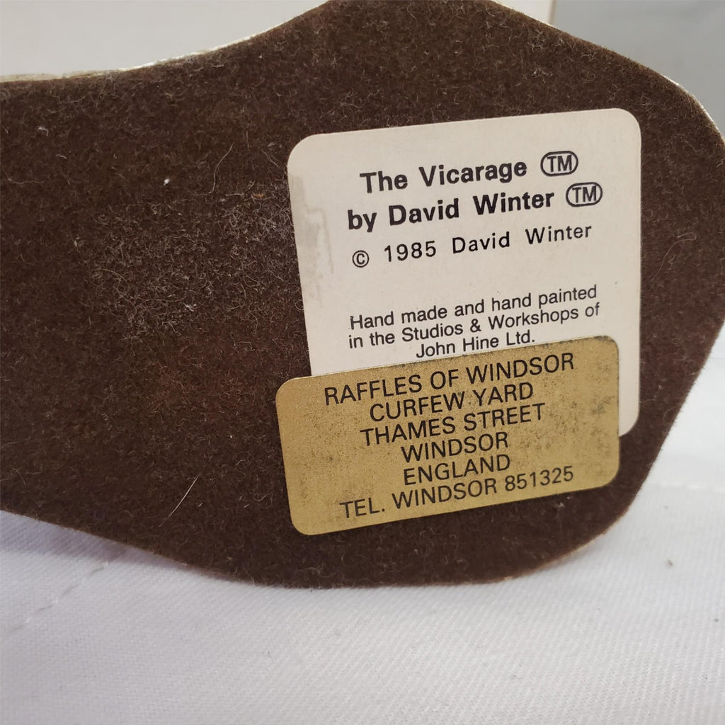 David Winter's Cottages Hogs Head Beer House & The Vicarage 1985