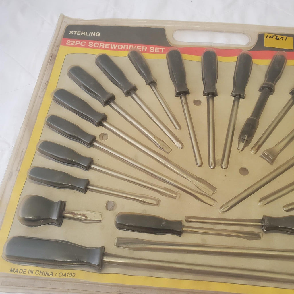 Sterling 22PC Screw Driver Set LOT-671