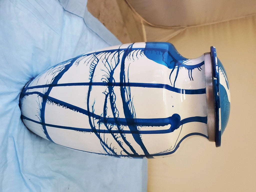 Modern Beautiful Design Handcrafted Urn for Human Ashes - BAI-7710NK