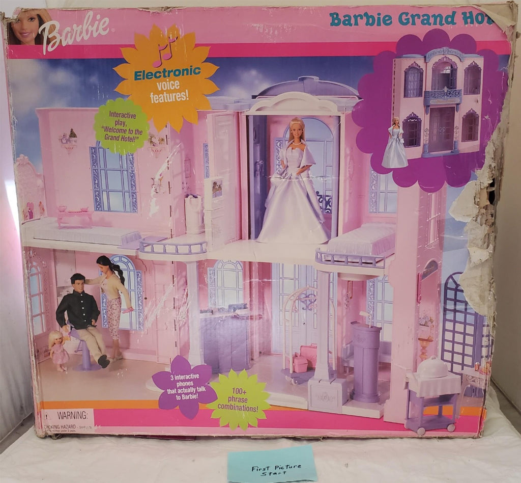 2001 Mattel Barbie Grand Hotel with Electronic Voice Features